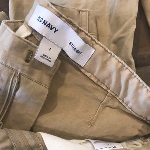 Old Navy Bottoms - Pair of Boys Old Navy Khaki Chino Pants Old Navy Bottoms - Pair of Boys Old Navy Khaki Chino Pants